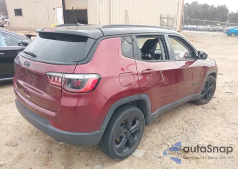 2021 Jeep Compass Altitude Fwd z USA, uszkodzony, nr VIN 3C4NJCBB0MT505290